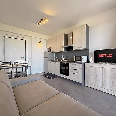 Stile E Comfort Sul Mare By Host Hero Porto SantʼElpidio