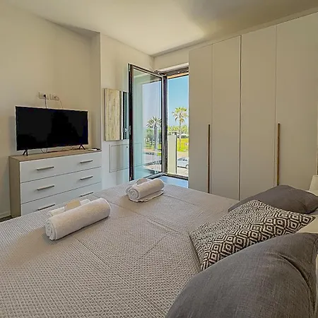 Apartment Stile E Comfort Sul Mare By Host Hero Porto SantʼElpidio