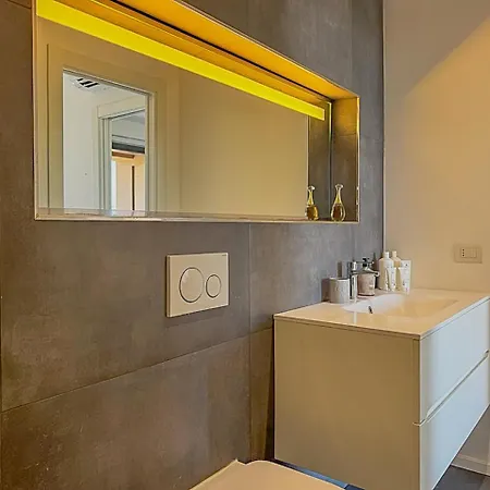 Apartment Stile E Comfort Sul Mare By Host Hero Porto SantʼElpidio