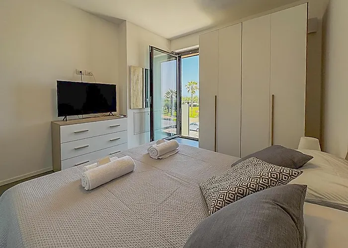 Appartamento Stile E Comfort Sul Mare By Host Hero Porto SantʼElpidio