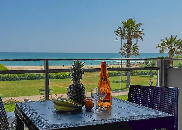 Stile E Comfort Sul Mare By Host Hero
