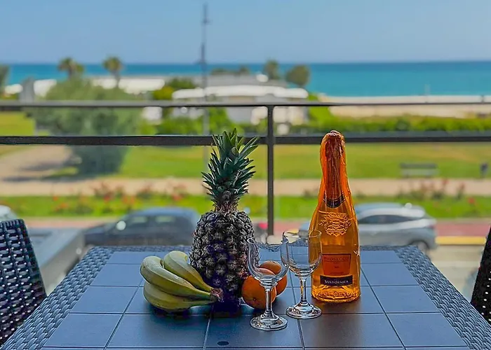 Stile E Comfort Sul Mare By Host Hero Porto SantʼElpidio