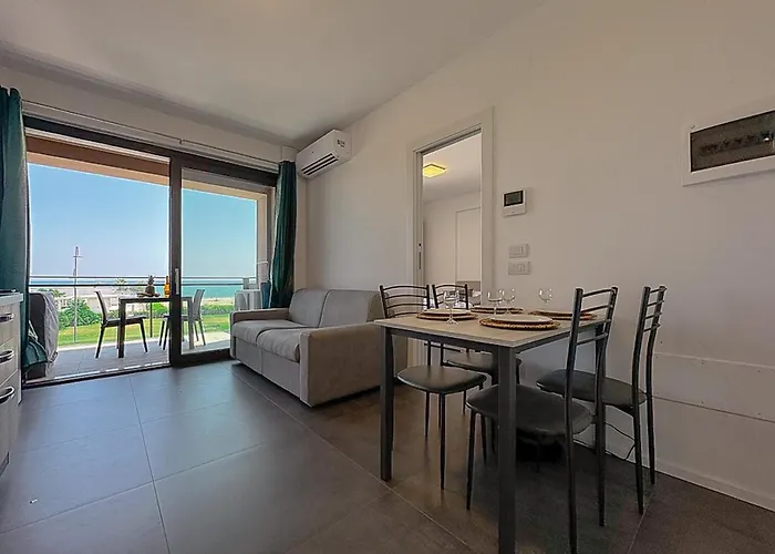Stile E Comfort Sul Mare By Host Hero Appartamento *